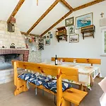 Secluded House With A Parking Space Supetar, Brac - 17330 Supetar