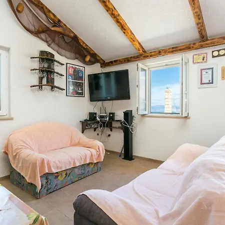 Дом отдыха Secluded House With A Parking Space Supetar, Brac - 17330 *