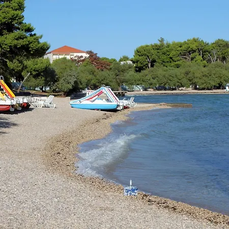 Secluded House With A Parking Space Supetar, Brac - 17330 Nyaraló Supetar